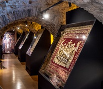 Εγκαινιάστηκε η έκθεση «Κεντητοί επιτάφιοι στα Ιωάννινα, 18ος και 19ος αι.» στο Μουσείο Αργυροτεχνίας στα Ιωάννινα